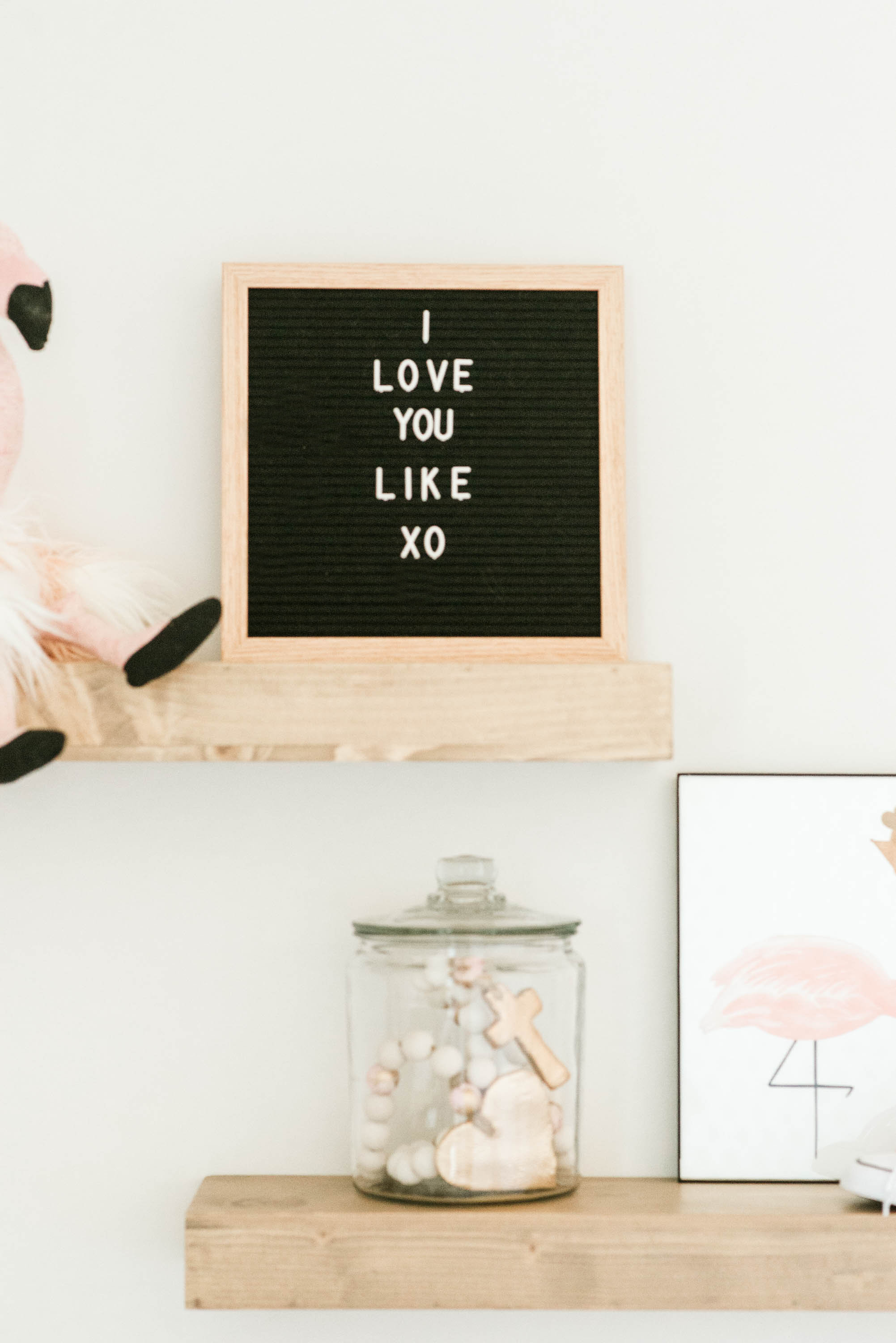 Need a bit of nursery inspiration? Motherhood and Lifestyle Blogger Meghan Basinger shares a look into her baby girls XO nursery. 